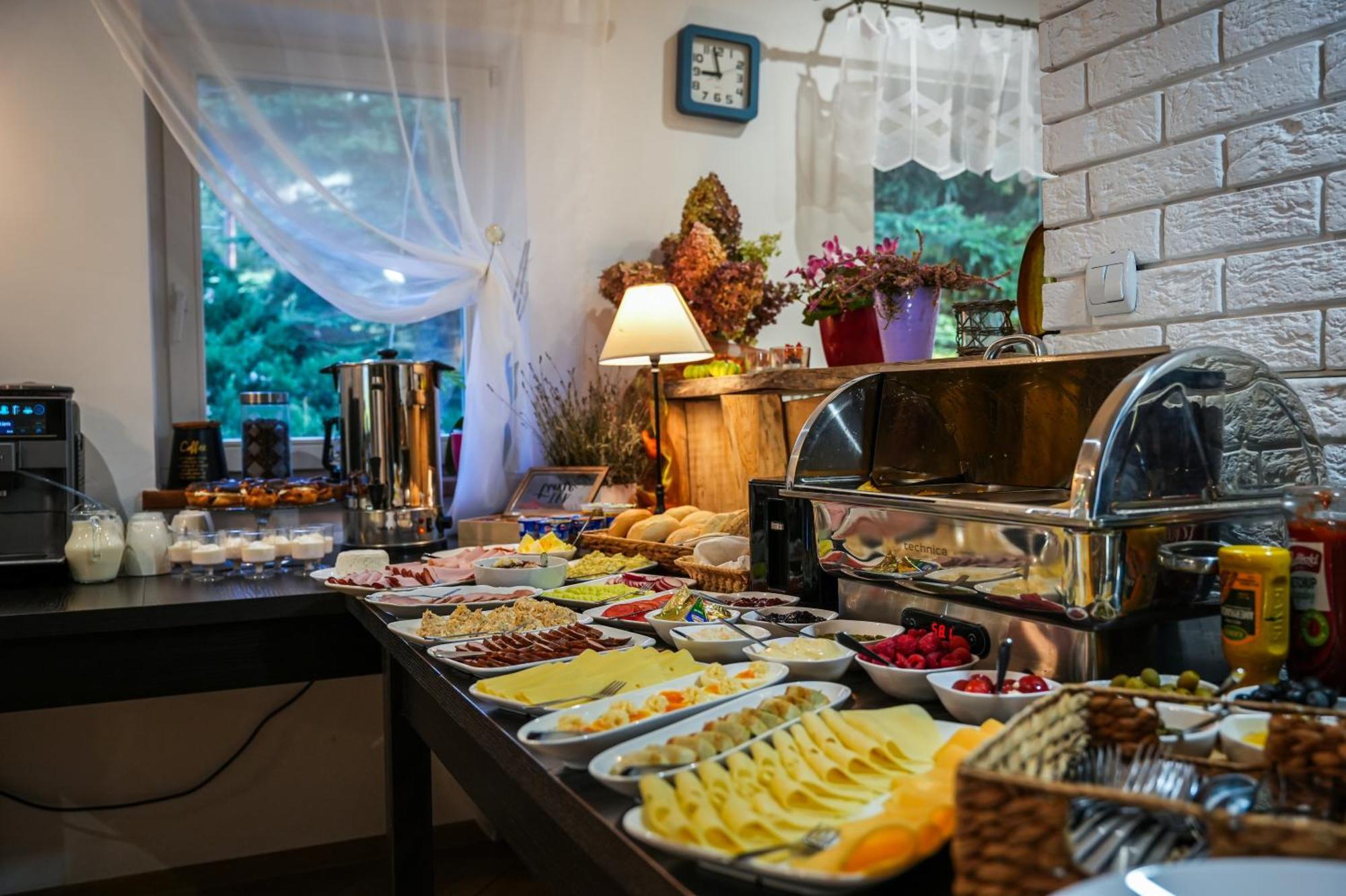 Ferienwohnung Sowi Gosciniec Wellness & Breakfast Sokolec Exterior foto